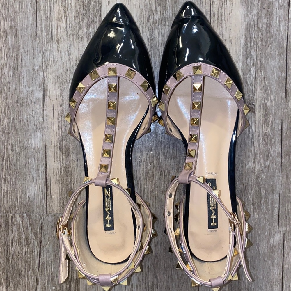 Studded flats